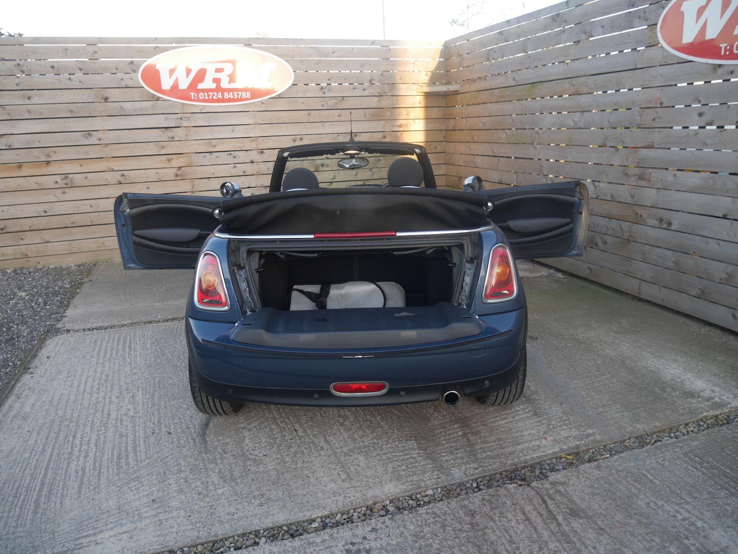 Used MINI Convertible 2010 for sale - 78103101: Photo 31