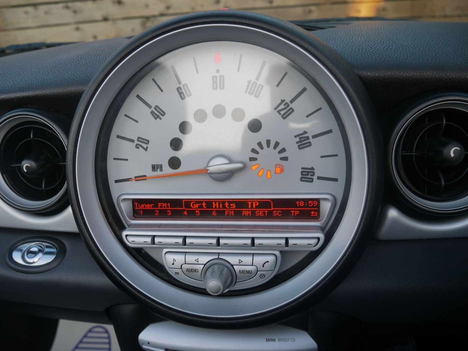 Used MINI Convertible 2010 for sale - 78103101: Photo 40