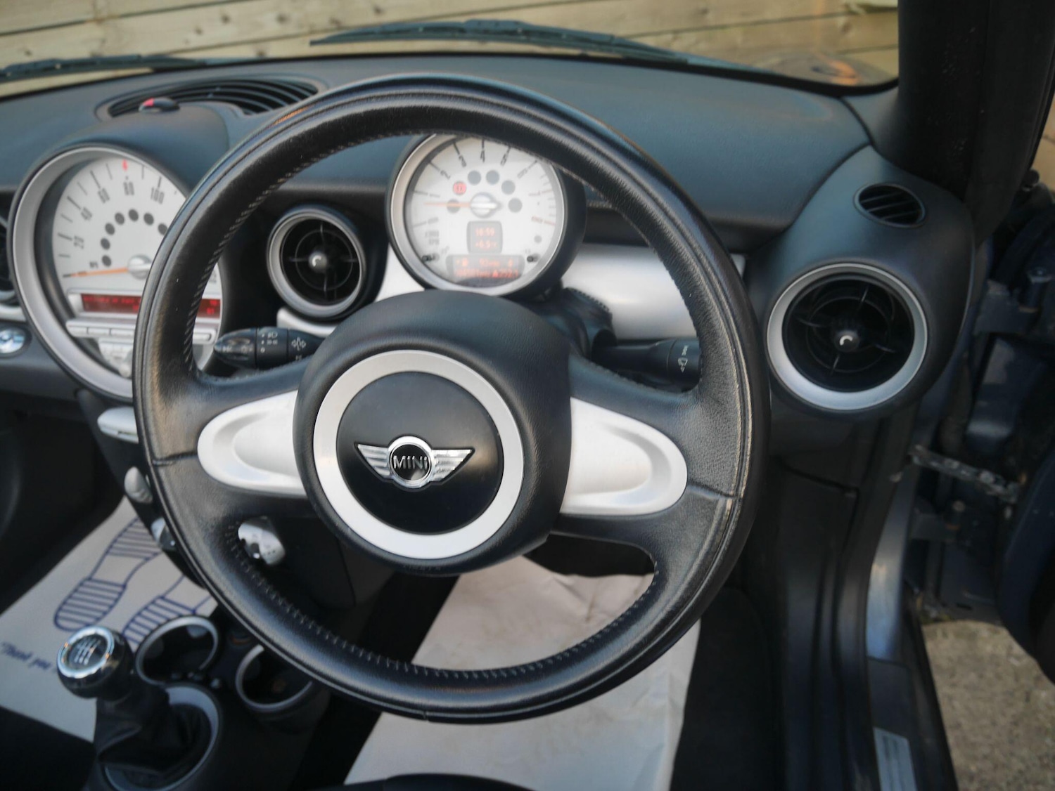 Used MINI Convertible 2010 for sale - 78103101: Photo 50