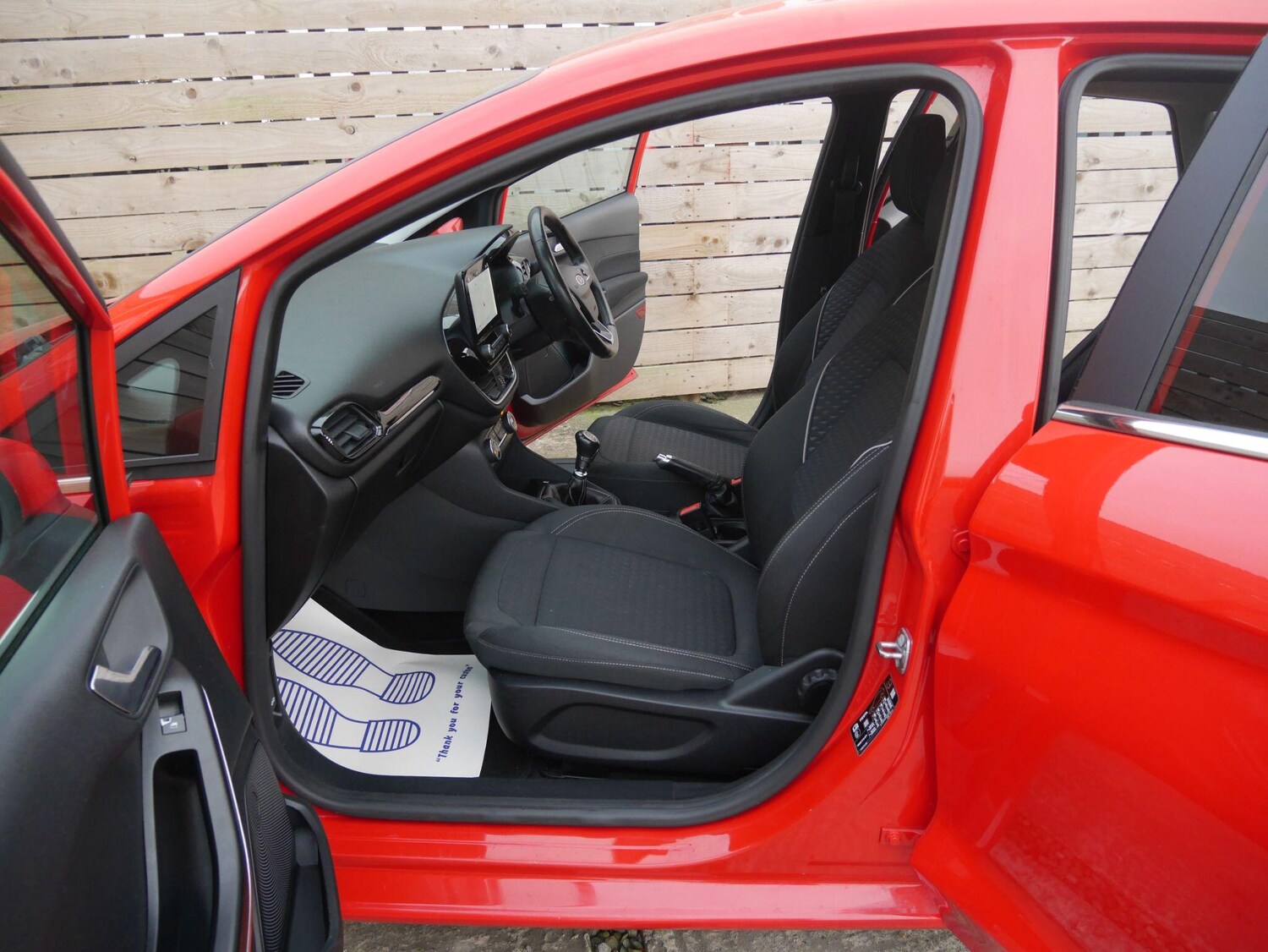 Used Ford Fiesta 2017 for sale - 78103106: Photo 21