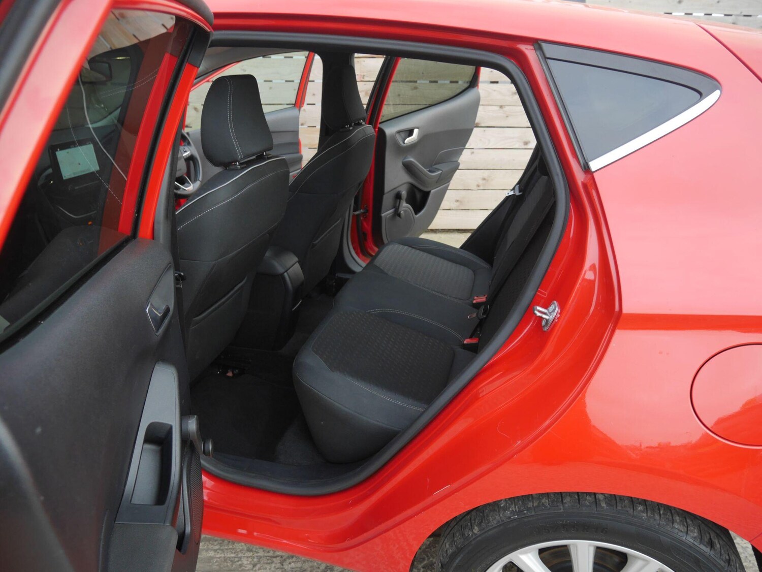 Used Ford Fiesta 2017 for sale - 78103106: Photo 23