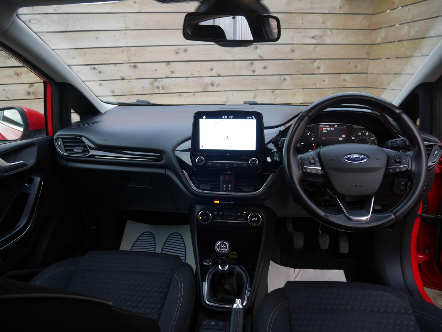 Used Ford Fiesta 2017 for sale - 78103106: Photo 26