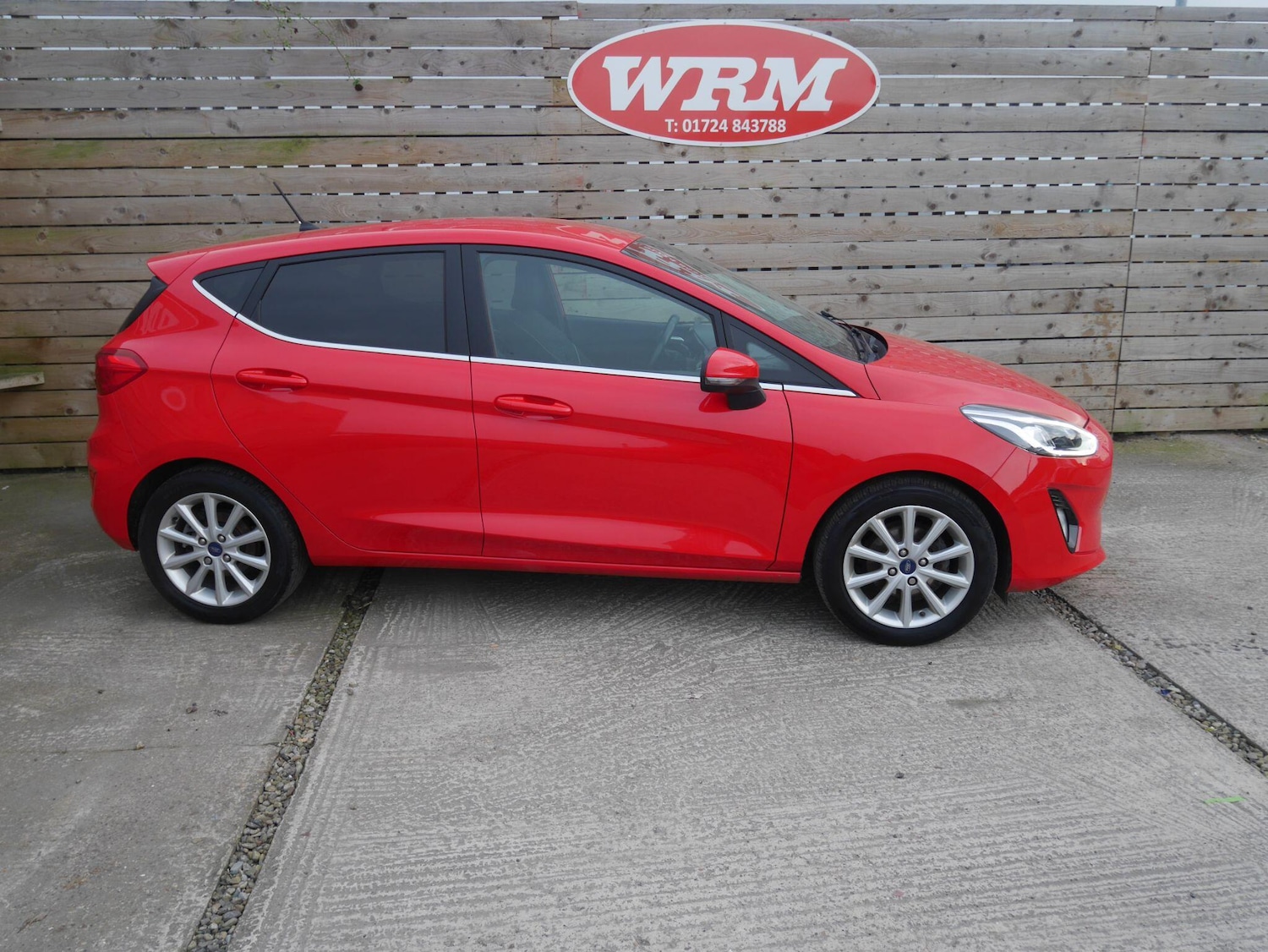 Used Ford Fiesta 2017 for sale - 78103106: Photo 3