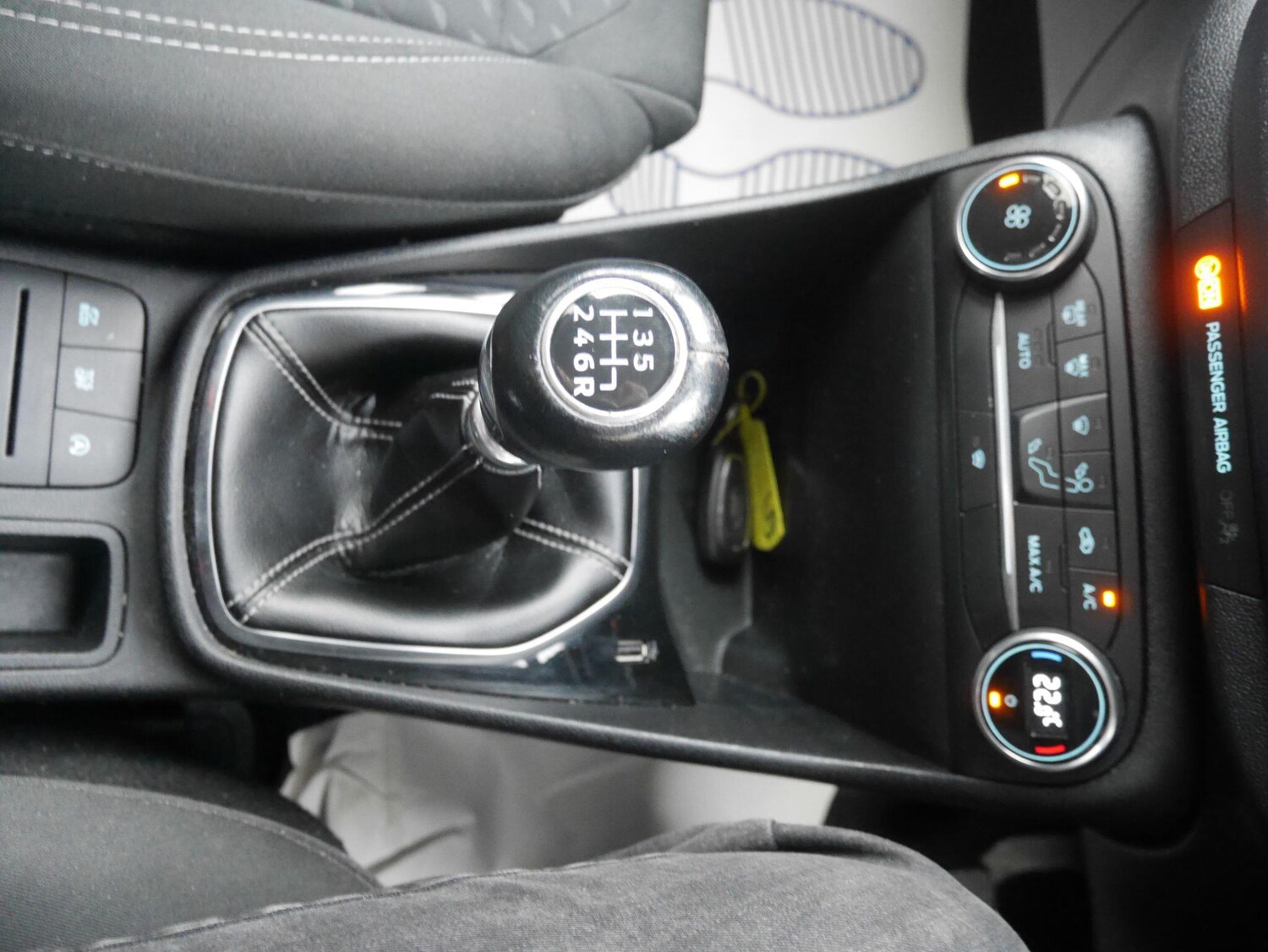 Used Ford Fiesta 2017 for sale - 78103106: Photo 40