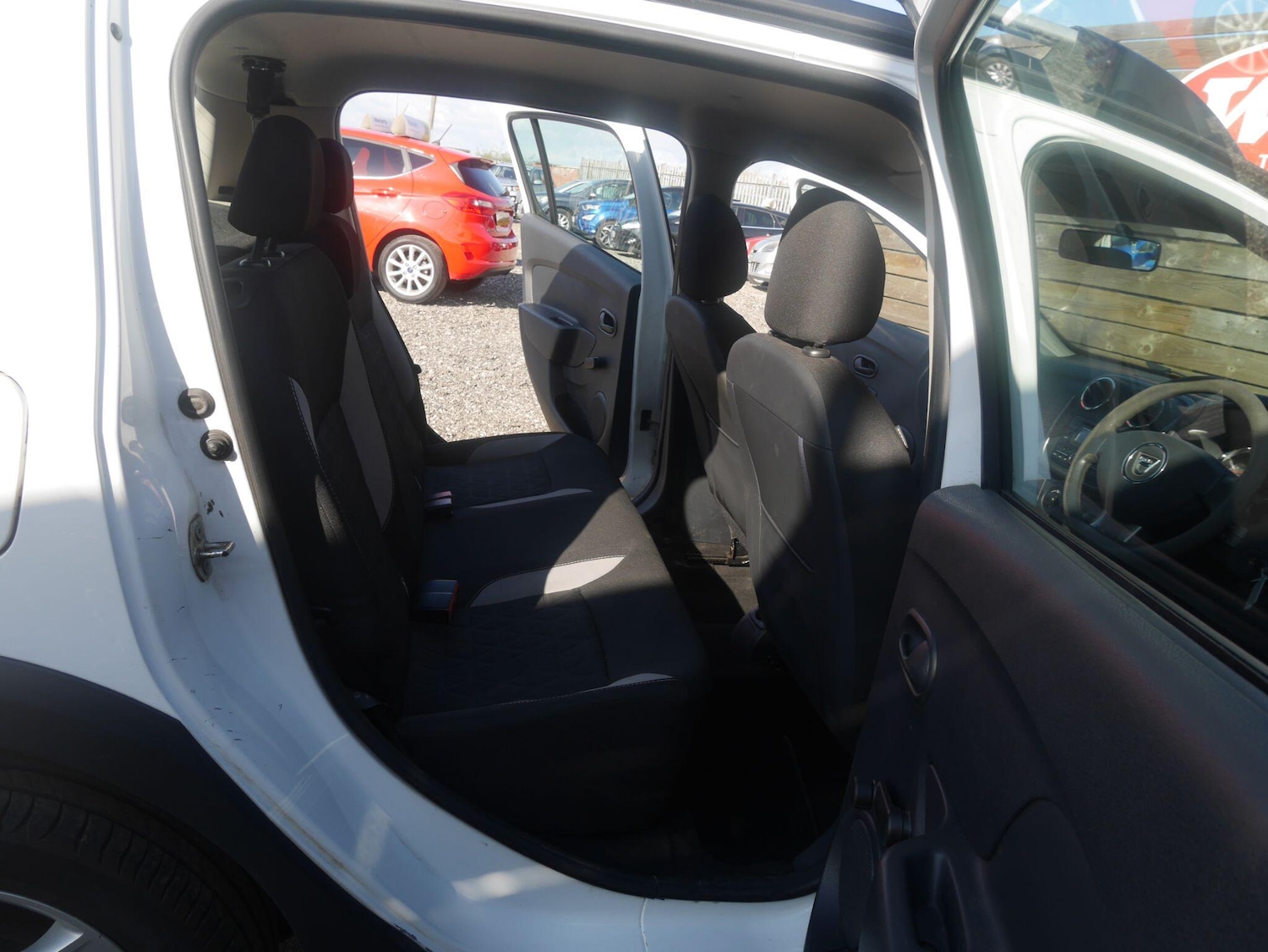 Used Dacia Sandero Stepway 2016 for sale - 78088718: Photo 21