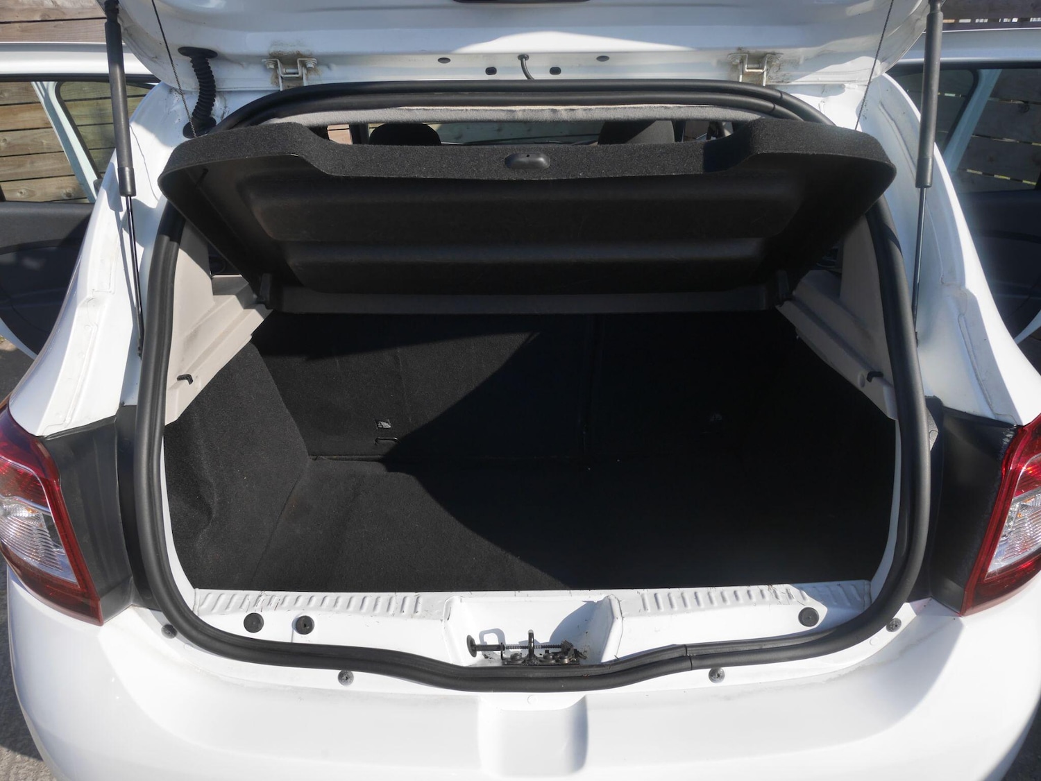 Used Dacia Sandero Stepway 2016 for sale - 78088718: Photo 26