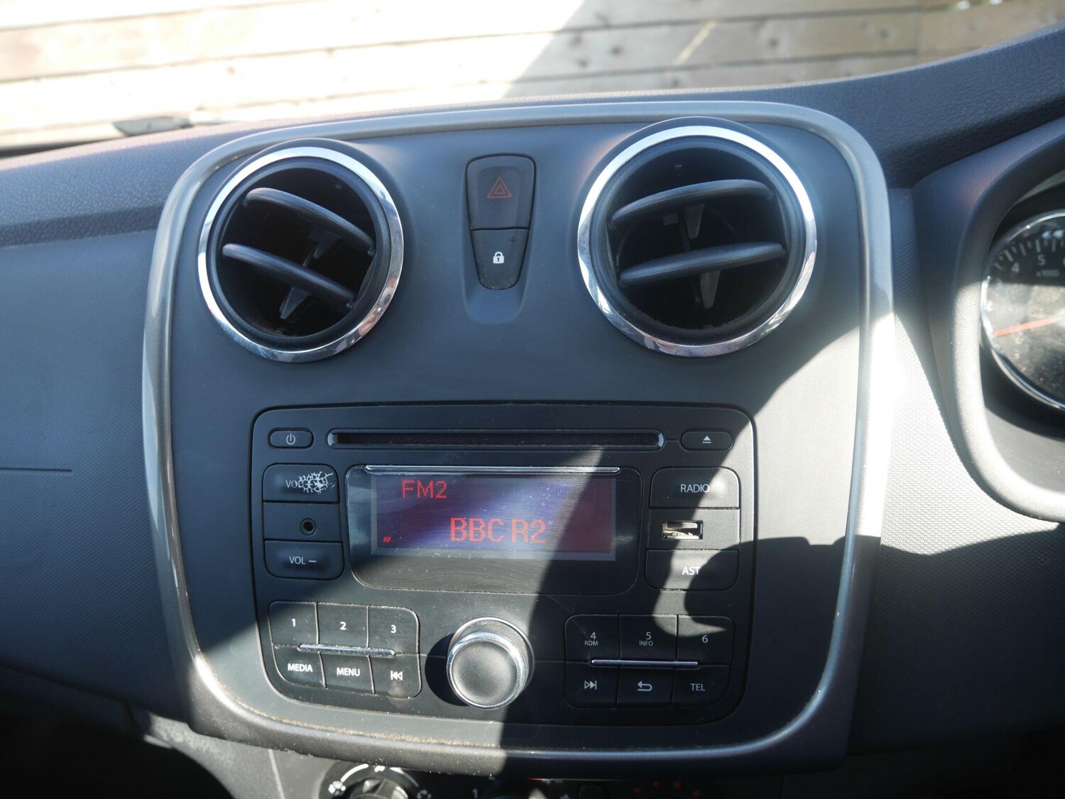 Used Dacia Sandero Stepway 2016 for sale - 78088718: Photo 32