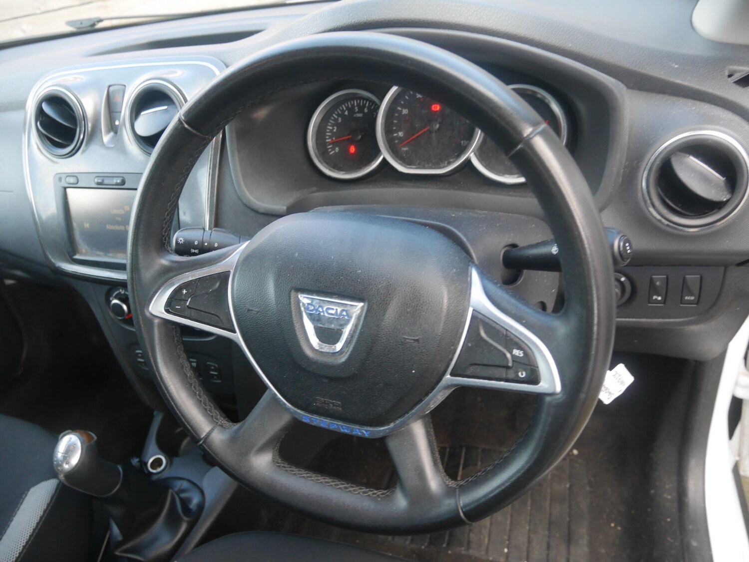 Used Dacia Sandero Stepway 2017 for sale - 78088717: Photo 43