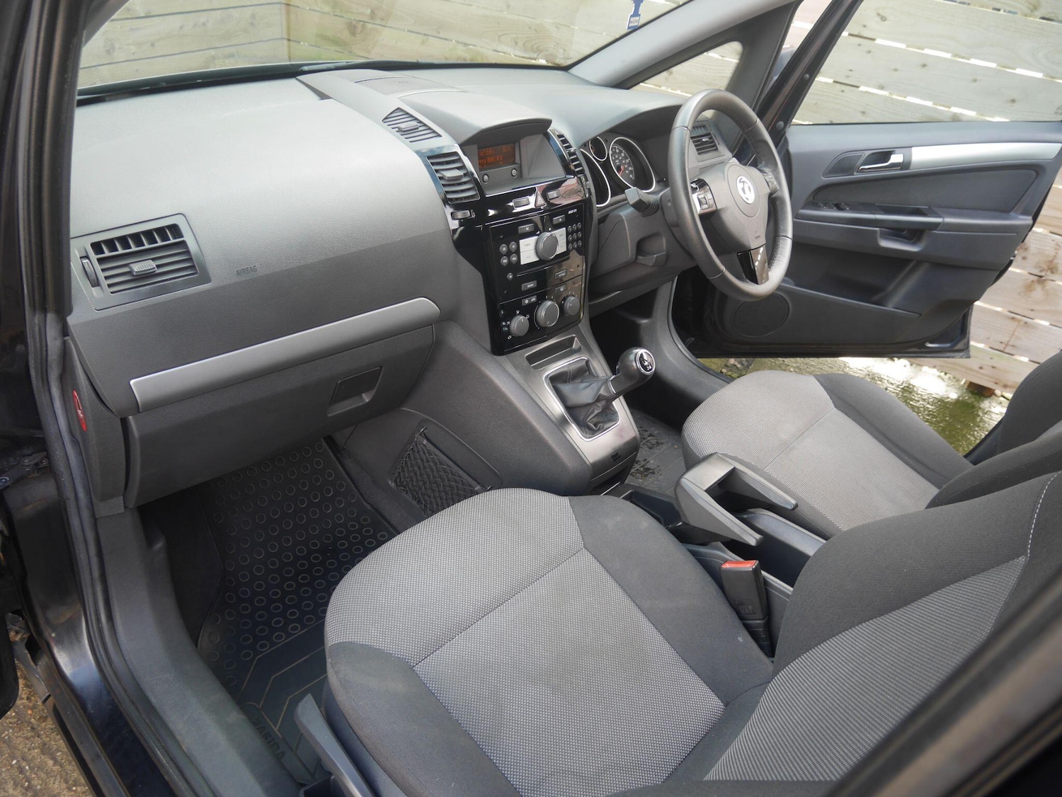 Used Vauxhall Zafira 2013 for sale - 78187127: Photo 17