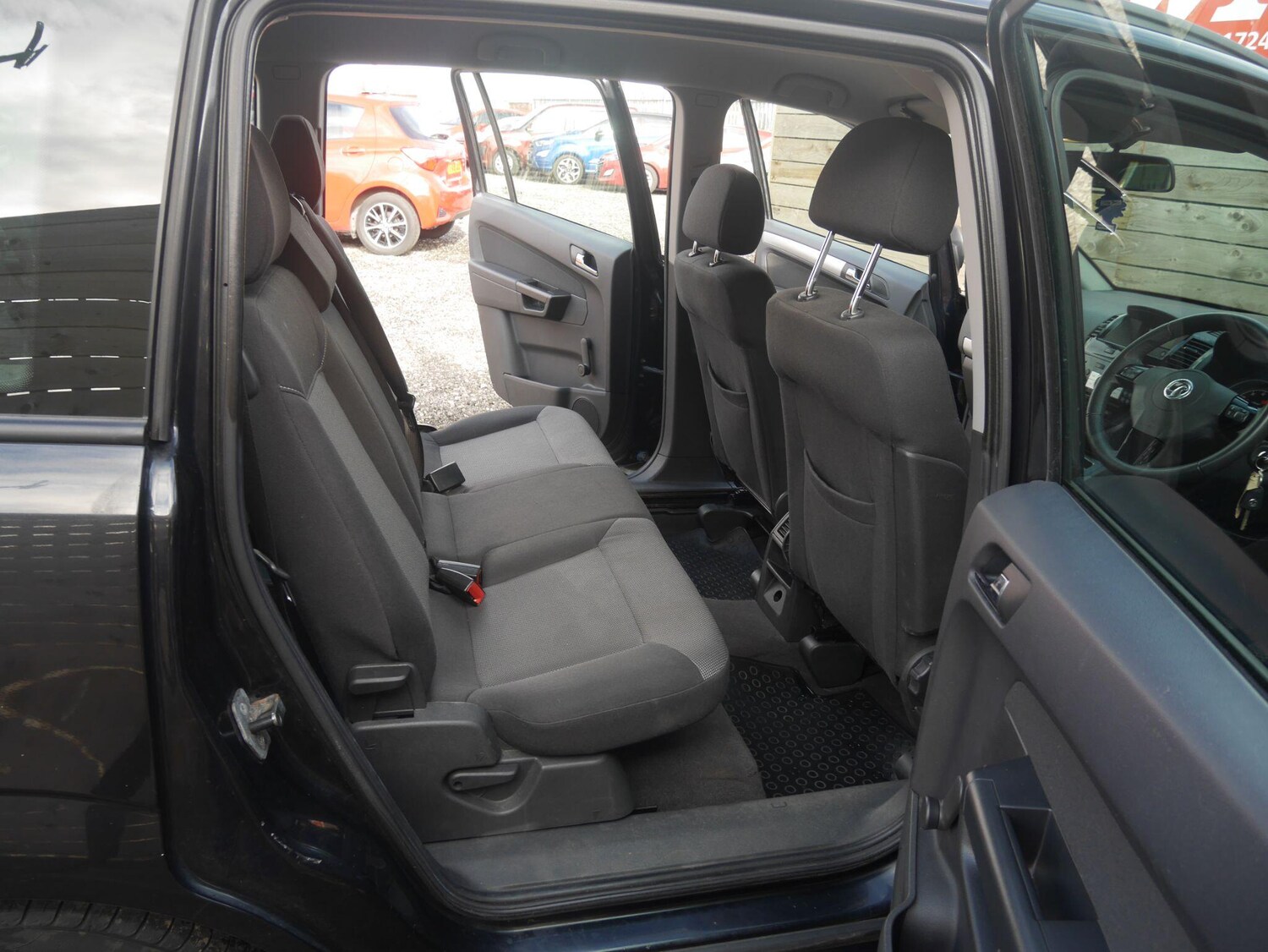 Used Vauxhall Zafira 2013 for sale - 78187127: Photo 22