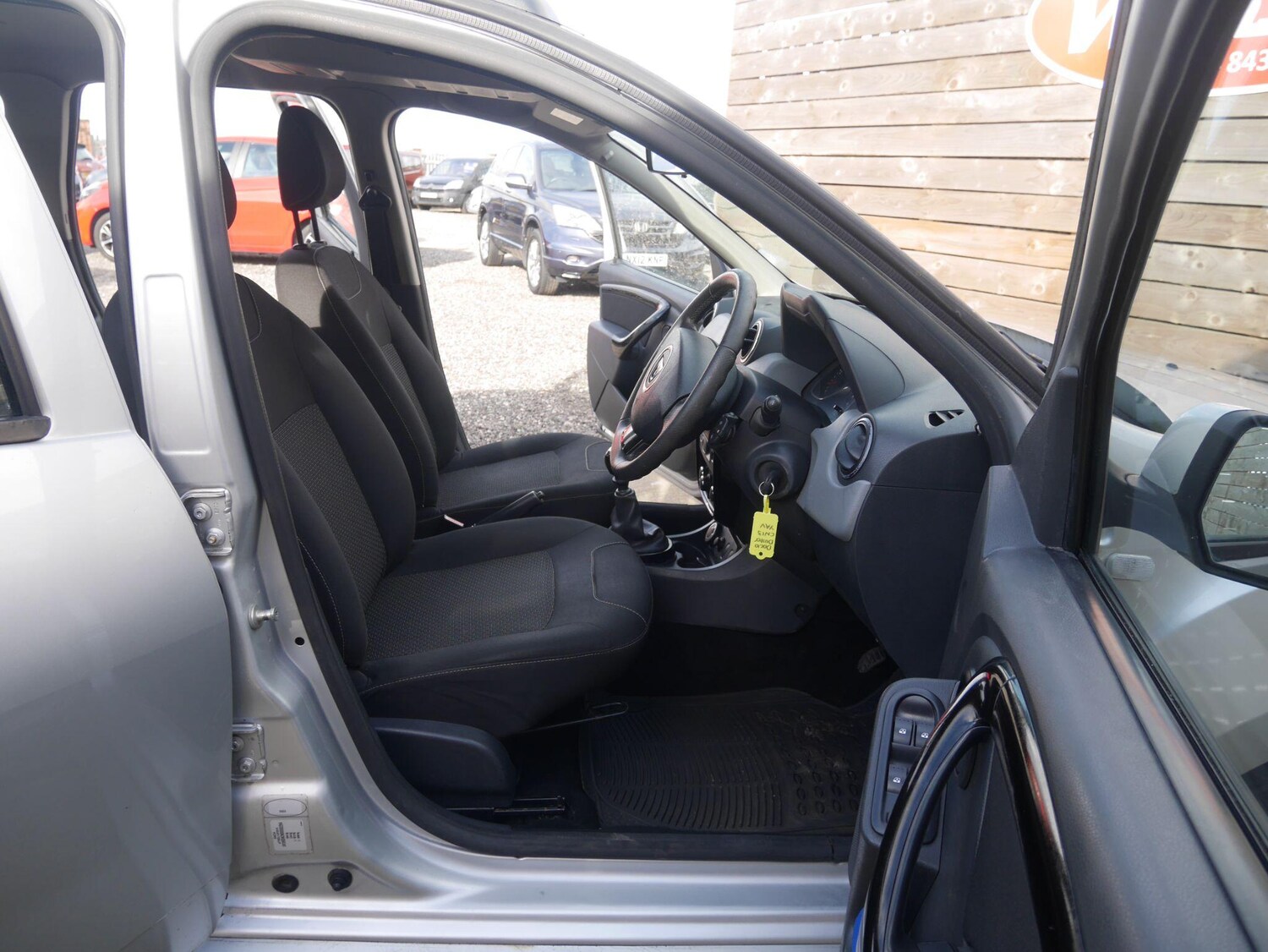 Used Dacia Duster 2013 for sale - 78103159: Photo 17