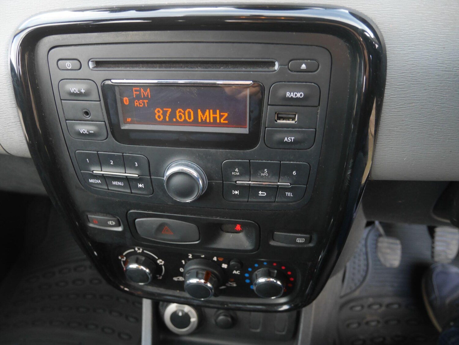 Used Dacia Duster 2013 for sale - 78103159: Photo 33