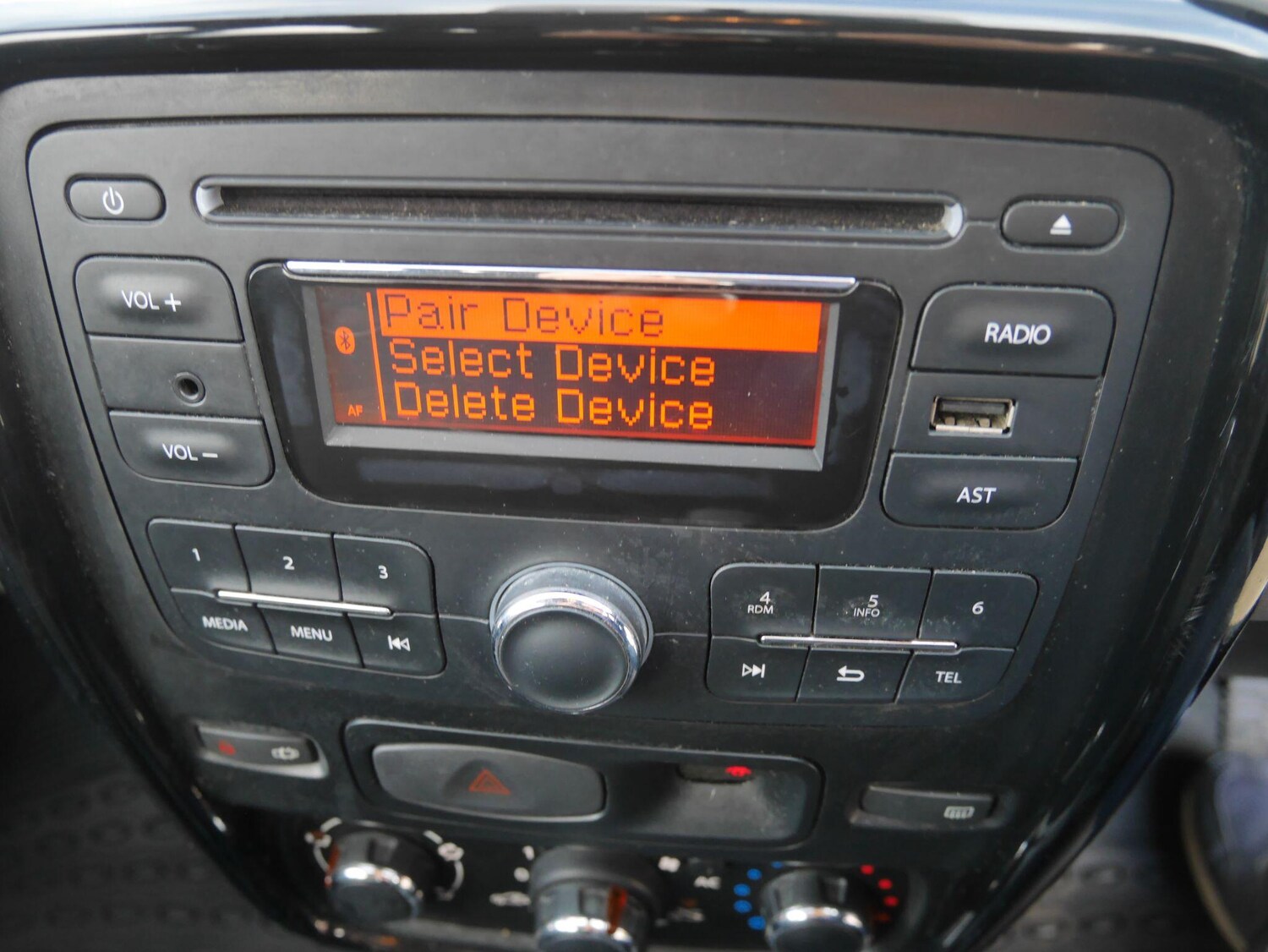 Used Dacia Duster 2013 for sale - 78103159: Photo 34