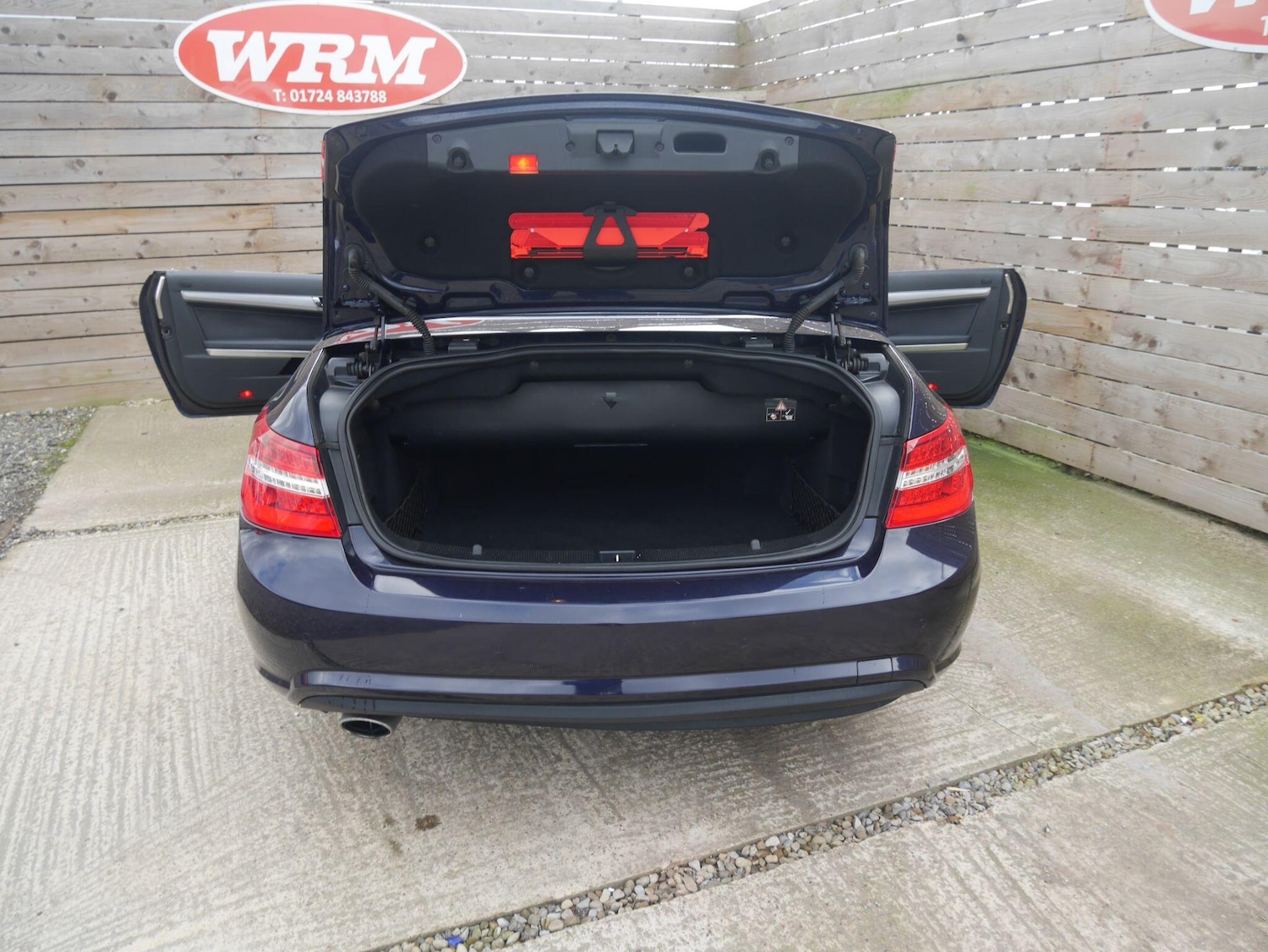 Used Mercedes-Benz E Class 2013 for sale - 78103166: Photo 35