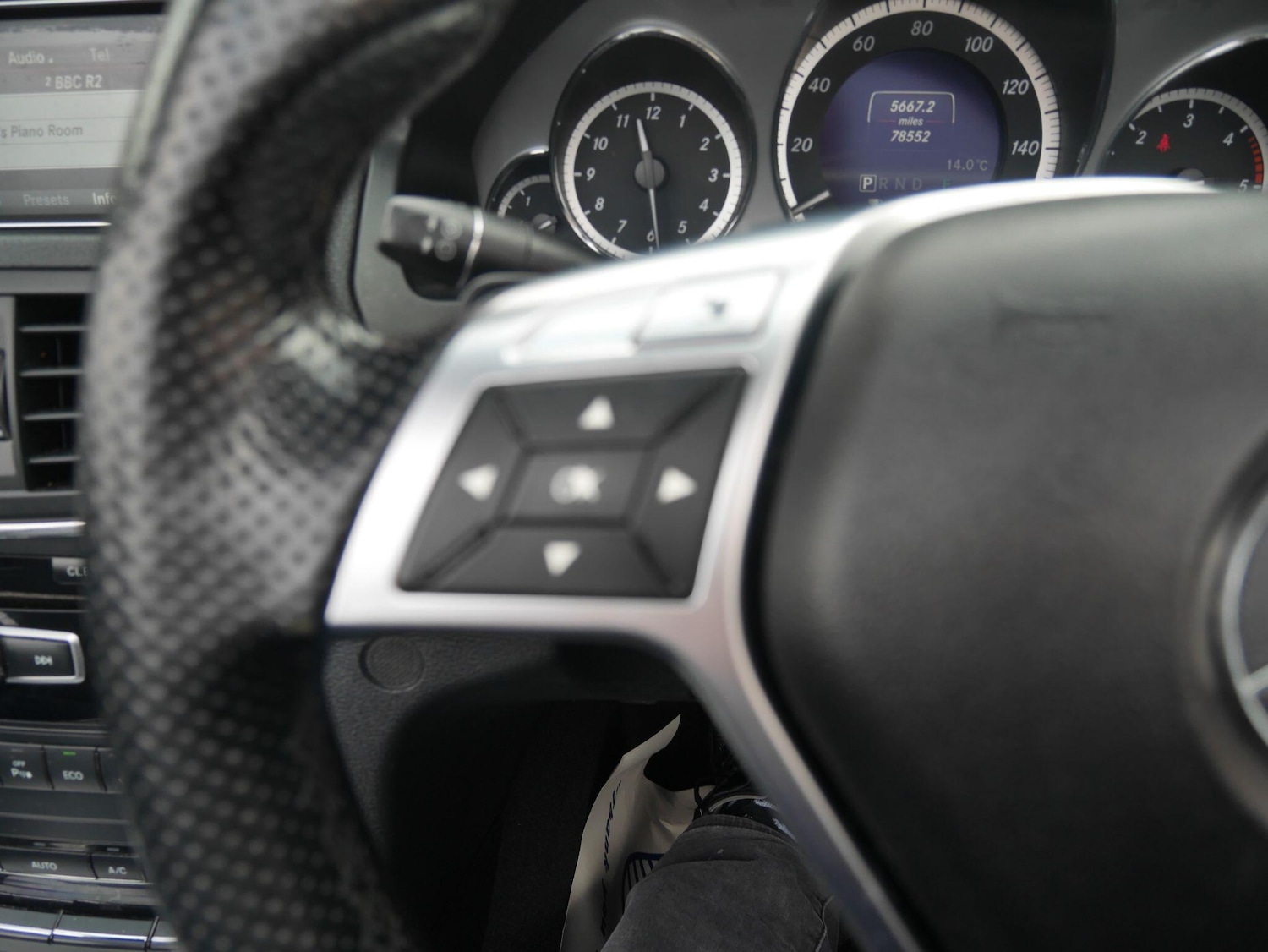 Used Mercedes-Benz E Class 2013 for sale - 78103166: Photo 56