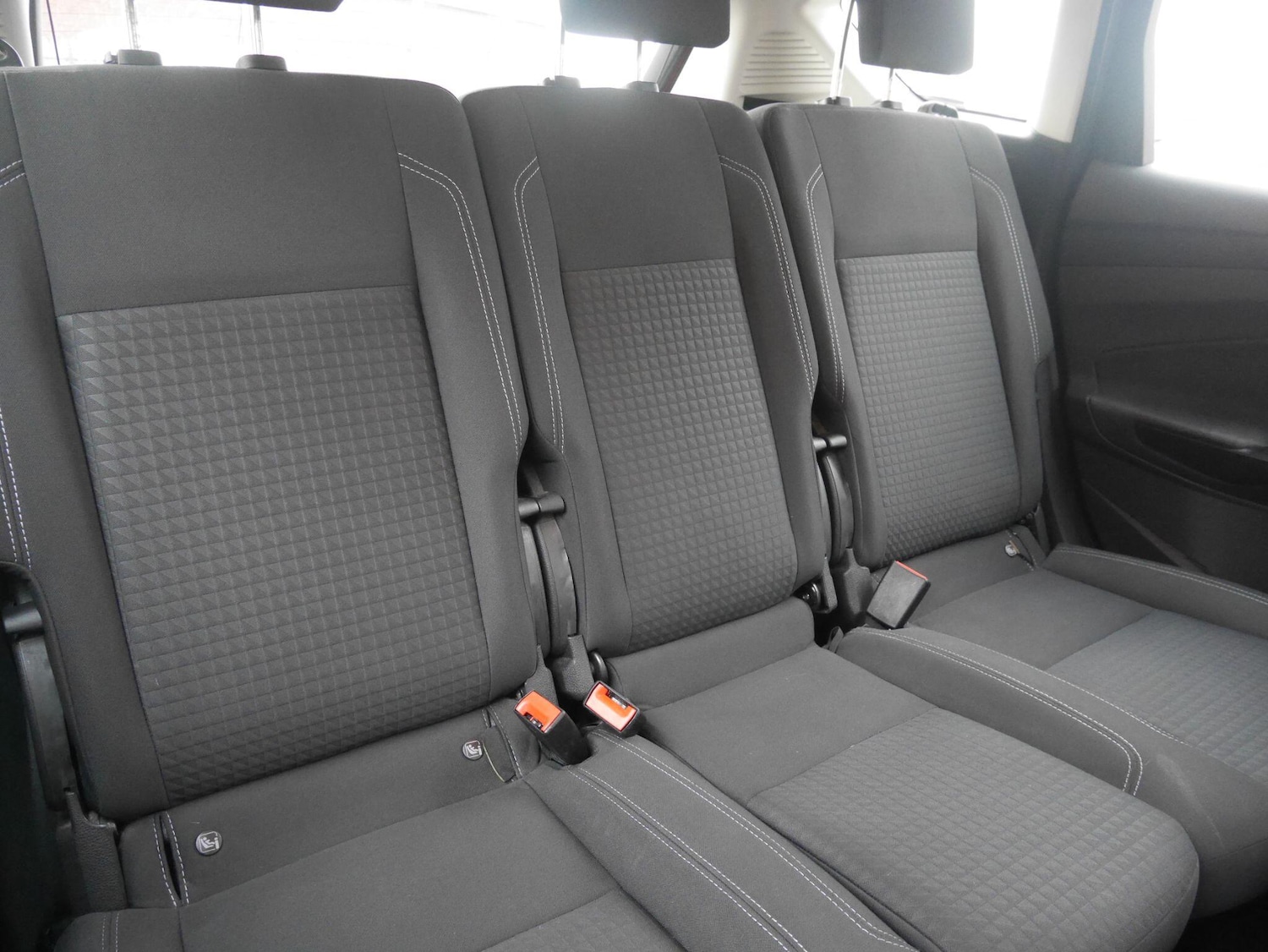 Used Ford C-Max 2017 for sale - 78074475: Photo 16