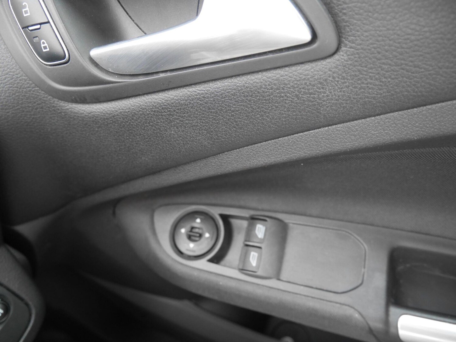 Used Ford C-Max 2017 for sale - 78074475: Photo 51