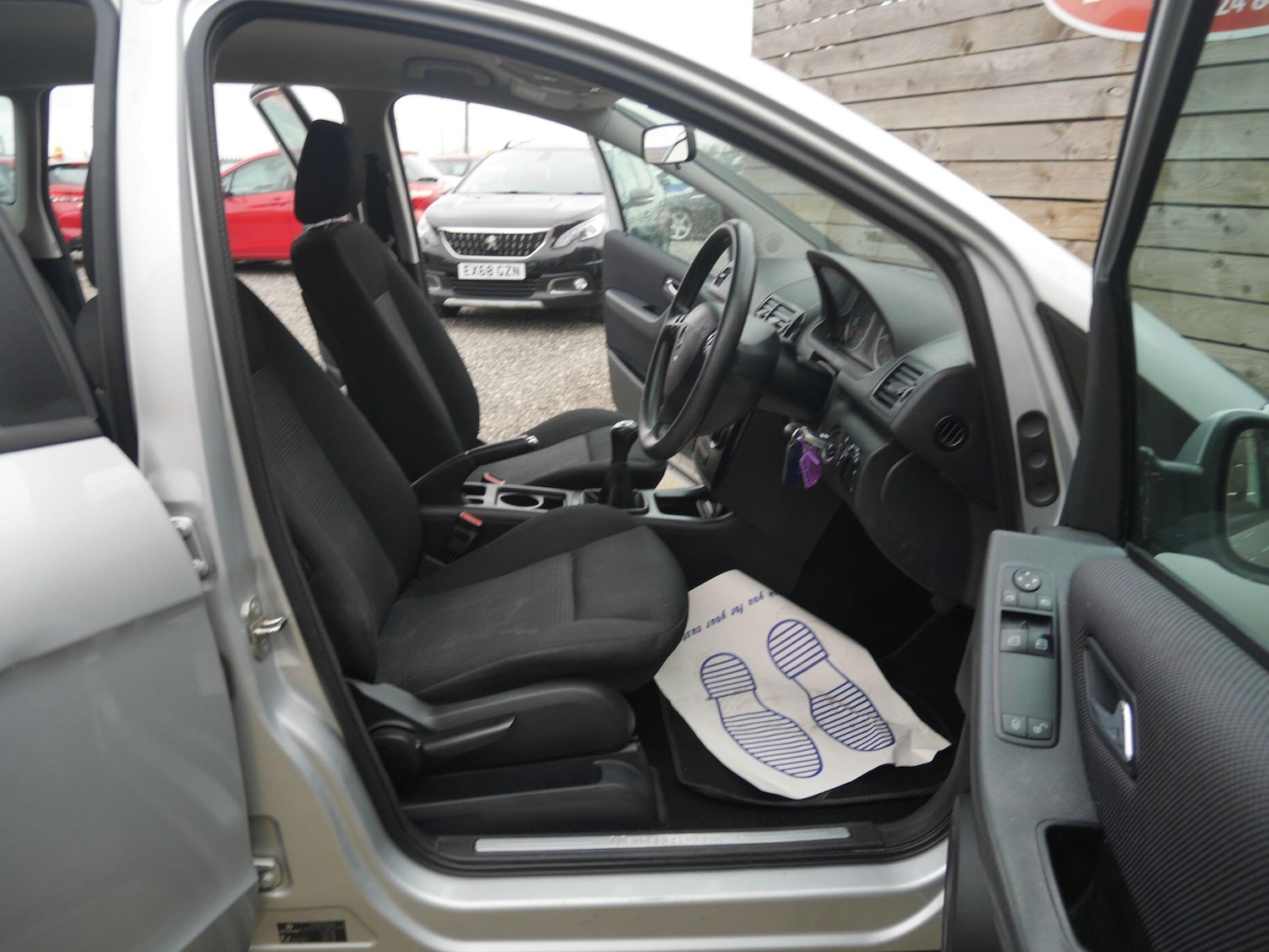 Used Mercedes-Benz A-Class 2012 for sale - 78074476: Photo 19