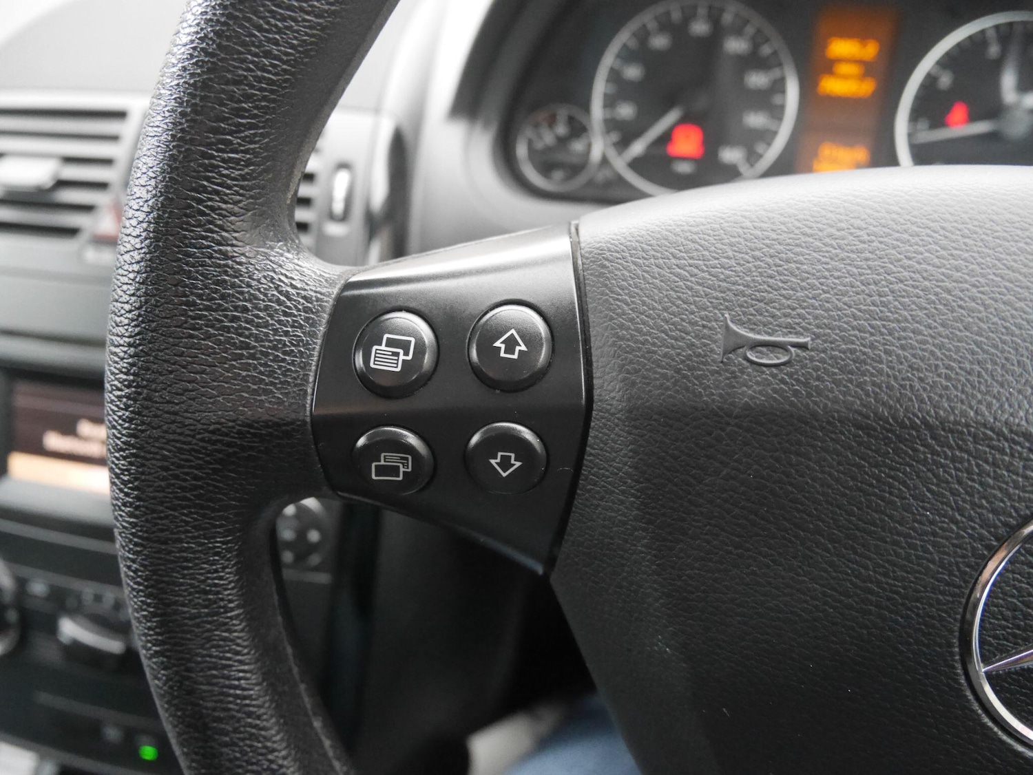 Used Mercedes-Benz A-Class 2012 for sale - 78074476: Photo 41