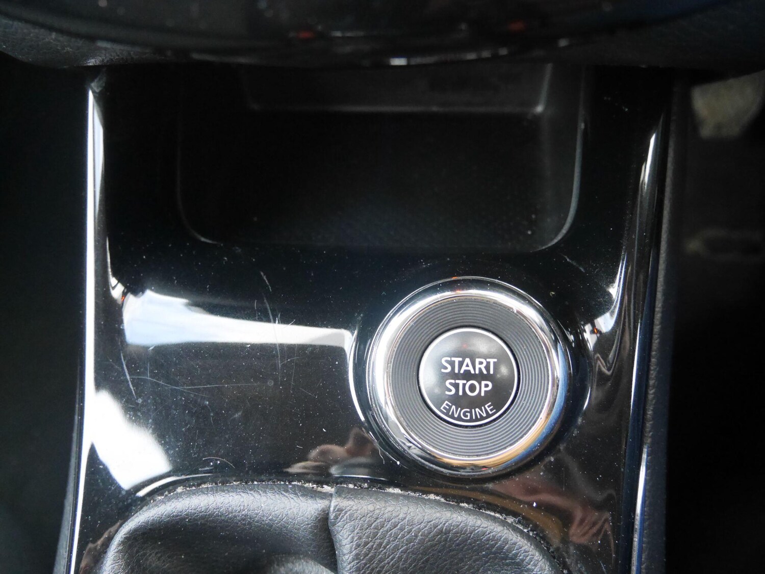 Used Nissan Pulsar 2015 for sale - 78103116: Photo 33