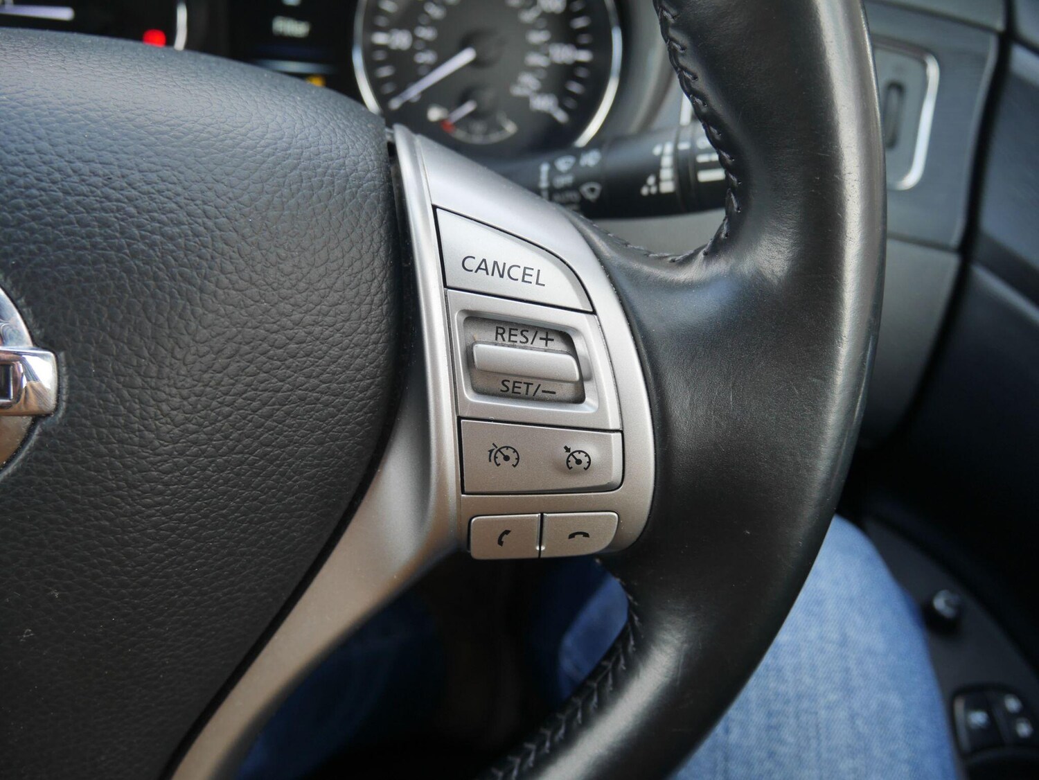 Used Nissan Pulsar 2015 for sale - 78103116: Photo 40