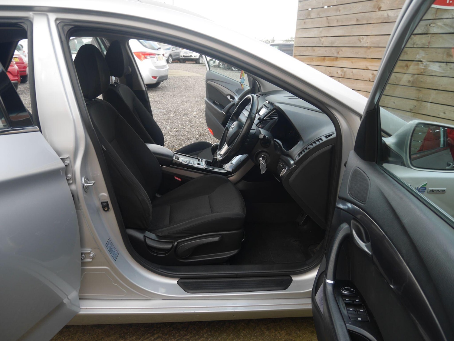 Used Hyundai i40 2012 for sale - 78088751: Photo 17