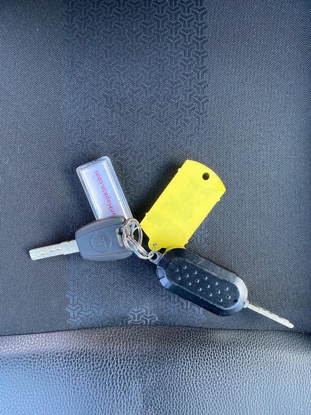 Used Fiat 500 2015 for sale - 77118777: Photo 23