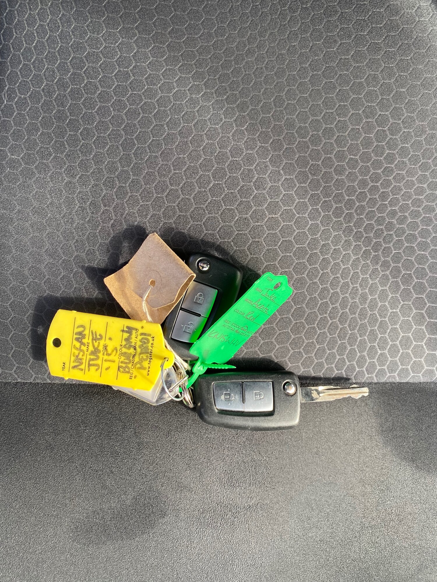 Used Nissan Juke 2015 for sale - 76041560: Photo 18