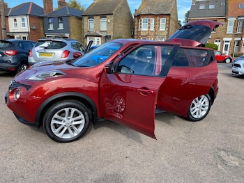 Used Nissan Juke 2015 for sale - 76041560: Photo