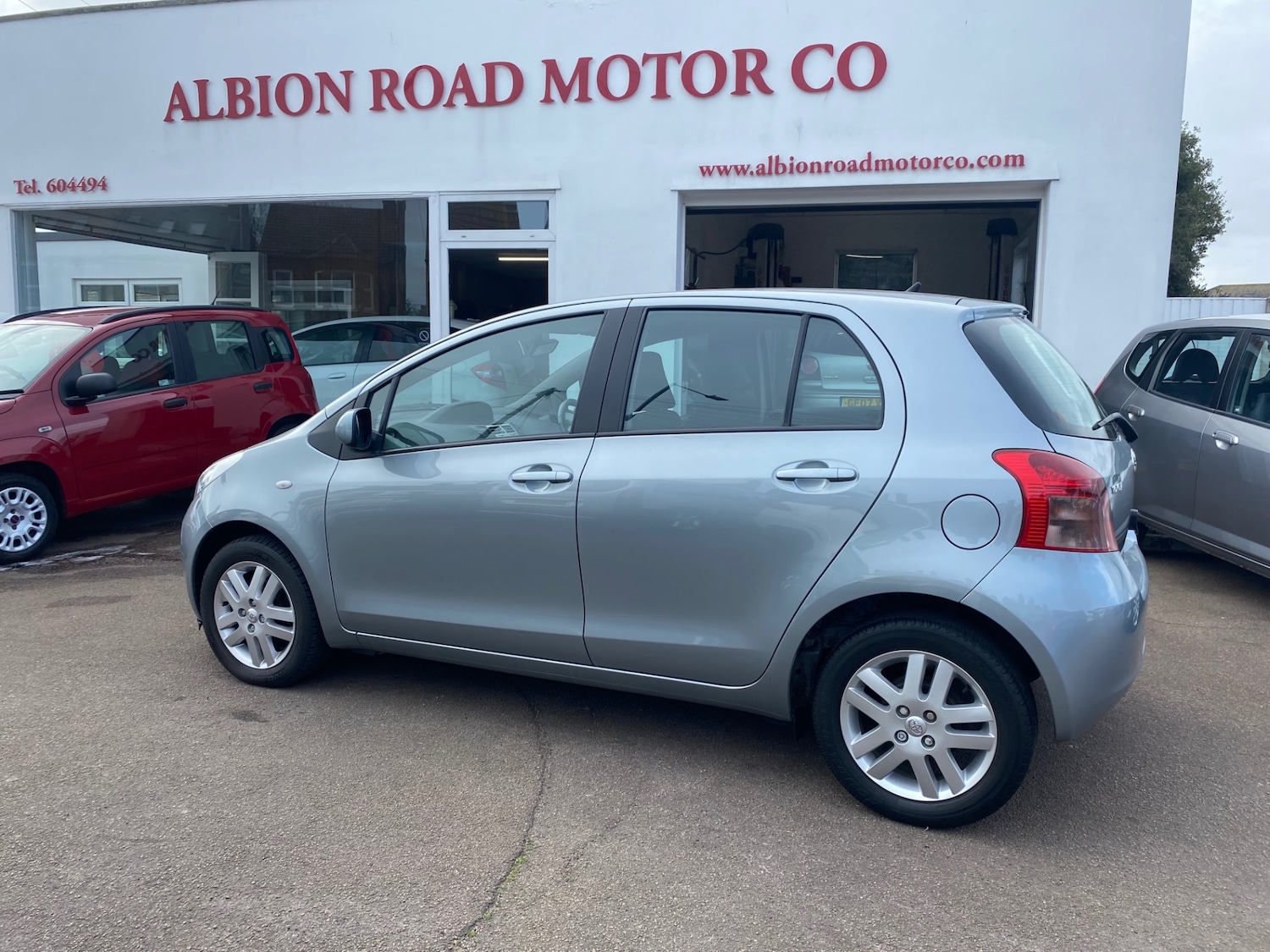 Used Toyota Yaris 2008 for sale - 78084673: Photo 2