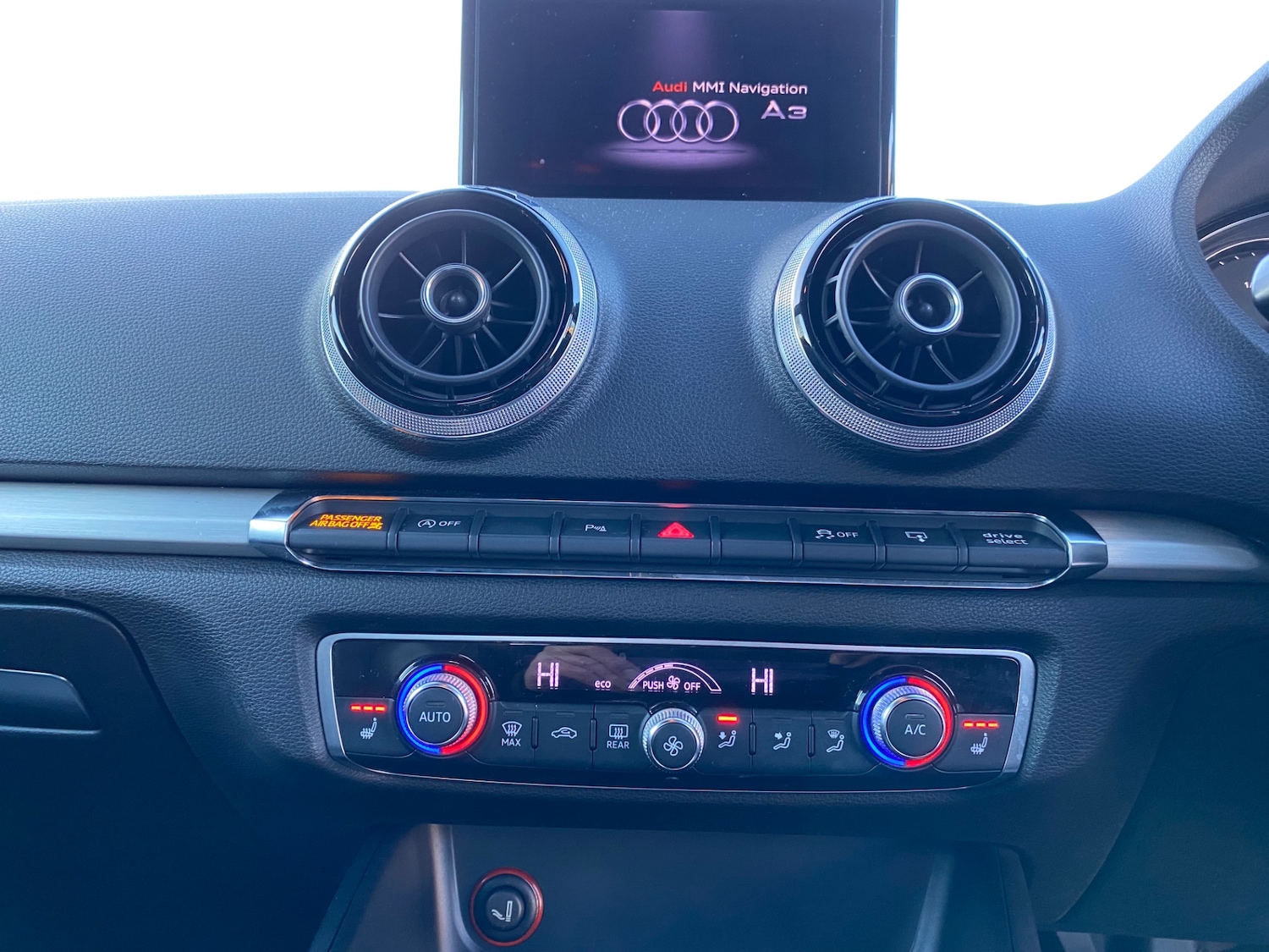 Used Audi A3 2014 for sale - 76768968: Photo 14