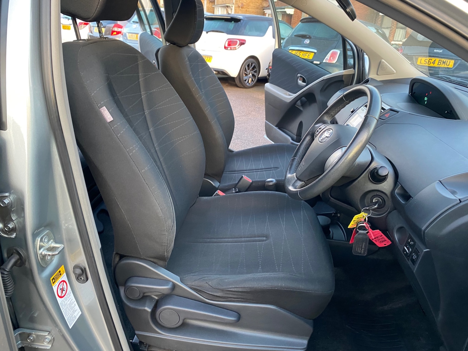 Used Toyota Yaris 2008 for sale - 77173533: Photo 12