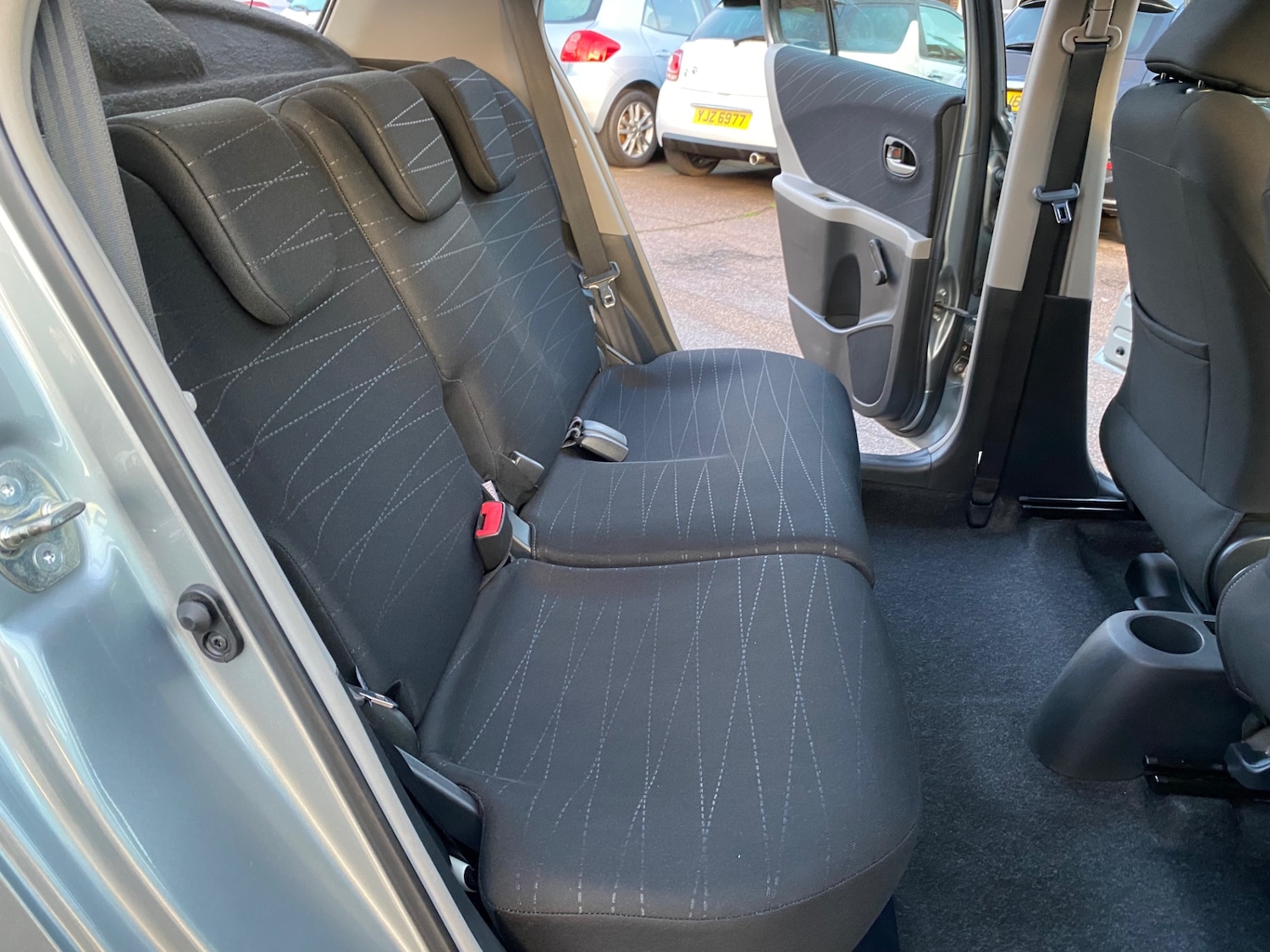 Used Toyota Yaris 2008 for sale - 77173533: Photo 17