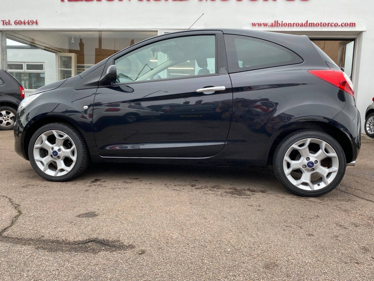 Used Ford Ka 2014 for sale - 76534151: Photo 2