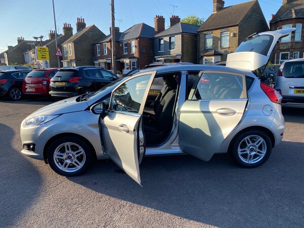 Used Ford Fiesta 2014 for sale - 74580127: Photo 3