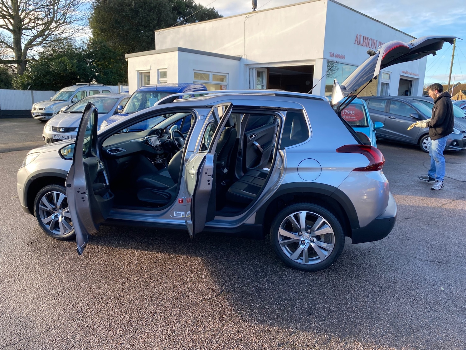 Used Peugeot 2008 2017 for sale - 76655642: Photo 18