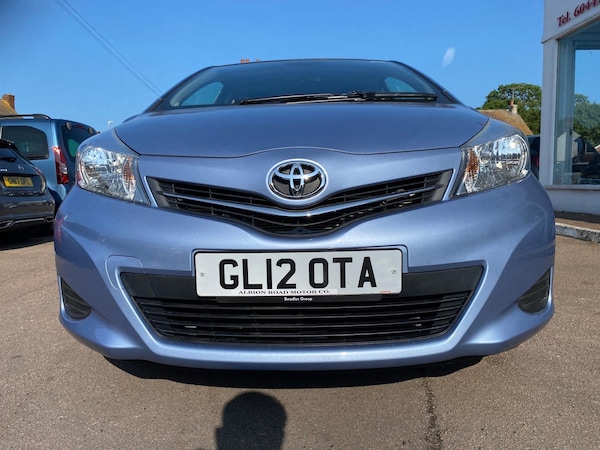 Used Toyota Yaris 2012 for sale - 74108437: Photo 3