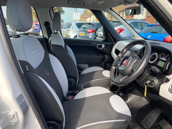 Used Fiat 500L 2015 for sale - 76157652: Photo 8