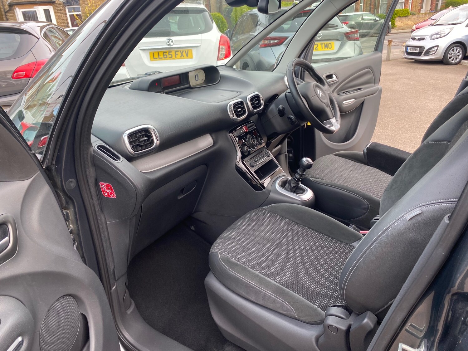 Used Citroen C3 Picasso 2015 for sale - 78085032: Photo 13