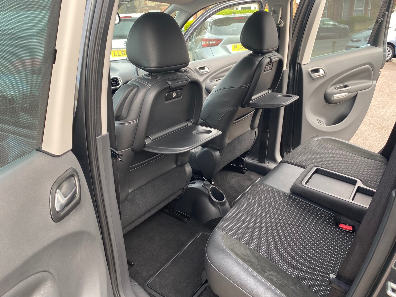 Used Citroen C3 Picasso 2015 for sale - 78085032: Photo 17