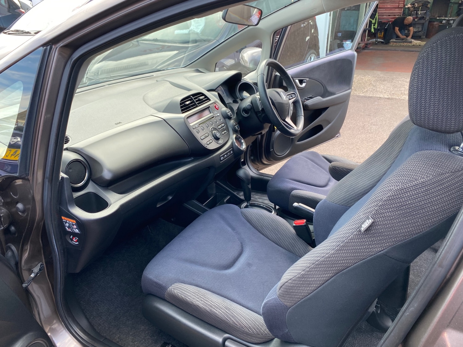 Used Honda Jazz 2011 for sale - 75505771: Photo 10