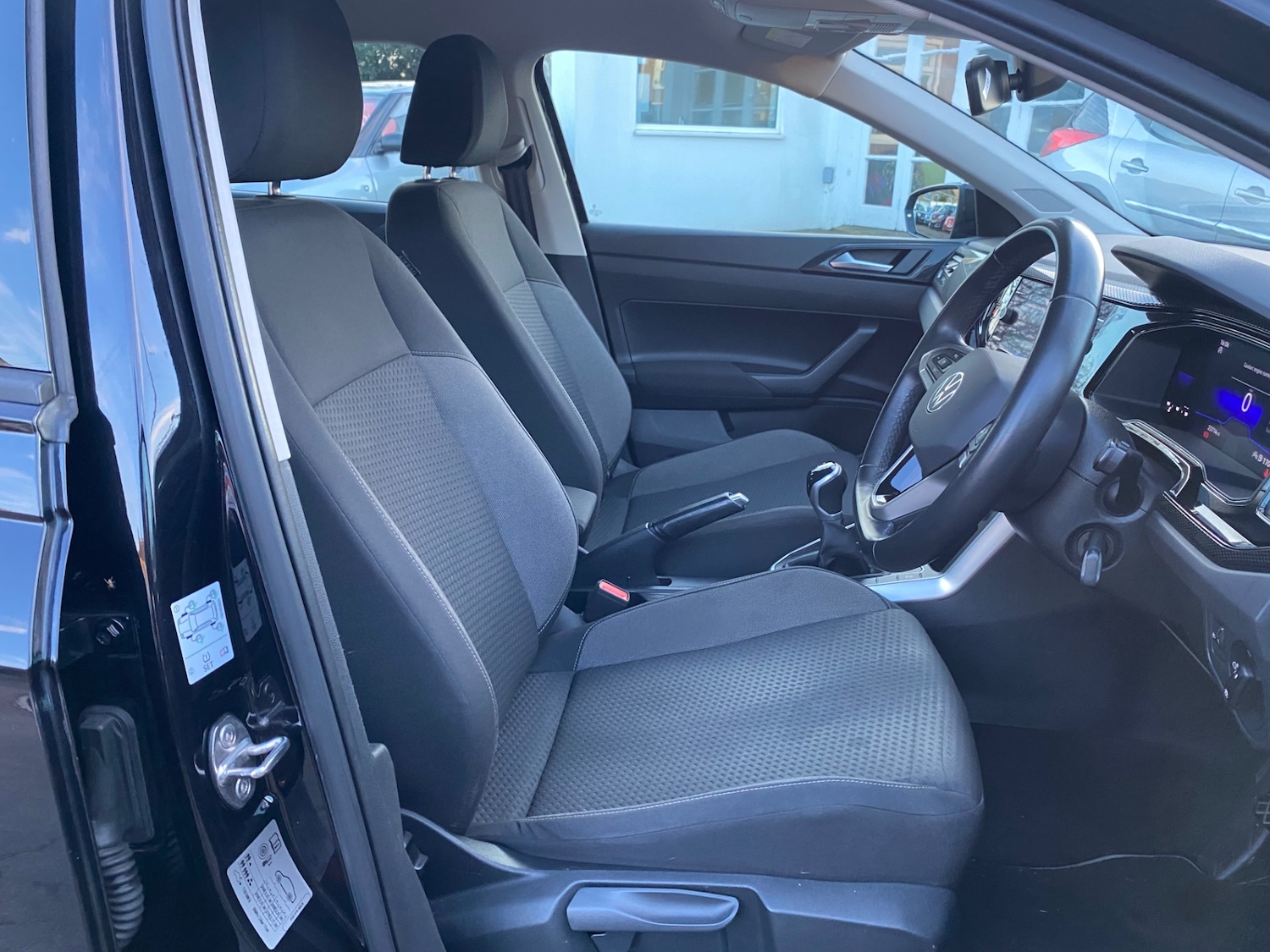 Used Volkswagen Polo 2023 for sale - 77319967: Photo 12