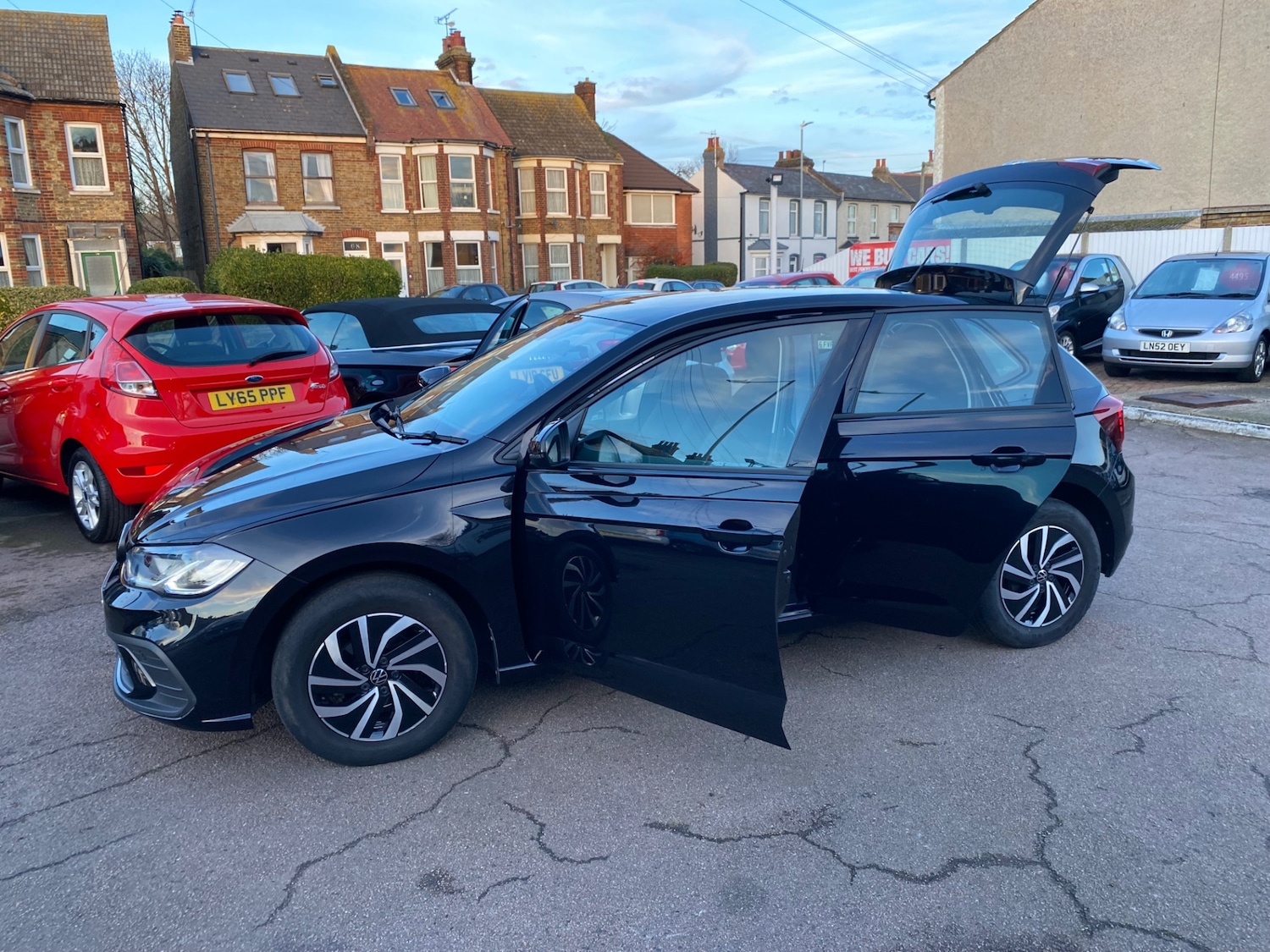 Used Volkswagen Polo 2023 for sale - 77319967: Photo 4