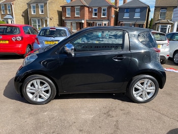Used Toyota IQ 2010 for sale - 75505773: Photo