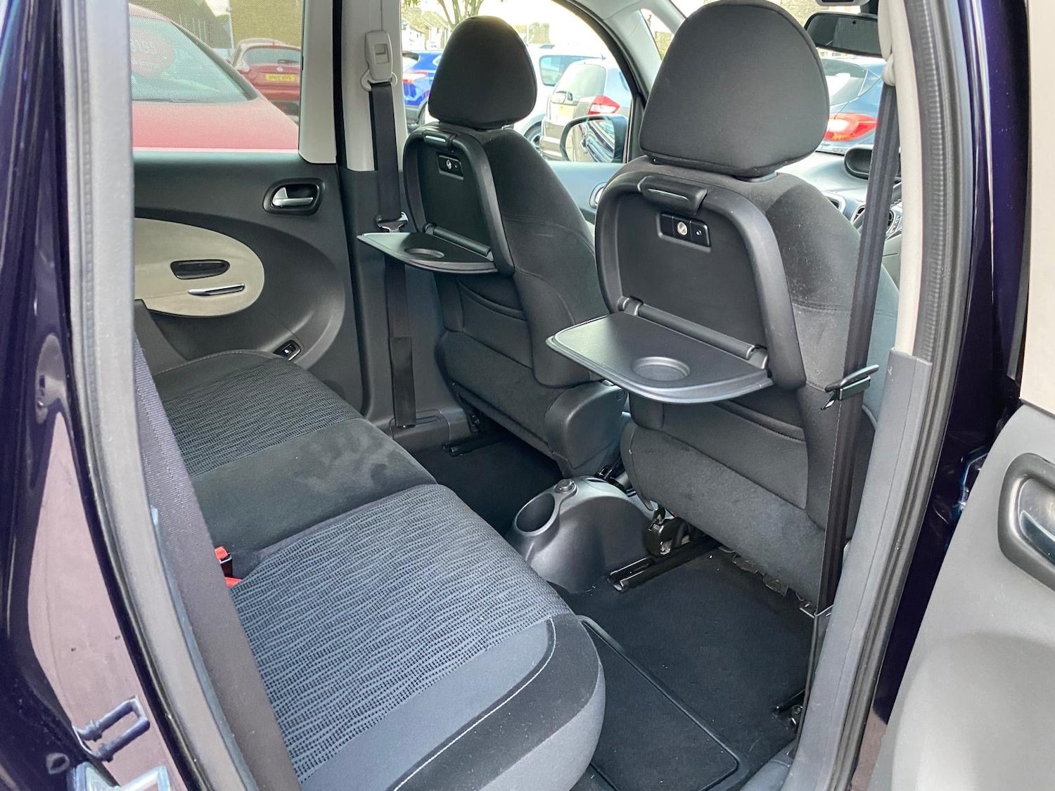 Used Citroen C3 Picasso 2014 for sale - 76030821: Photo 10