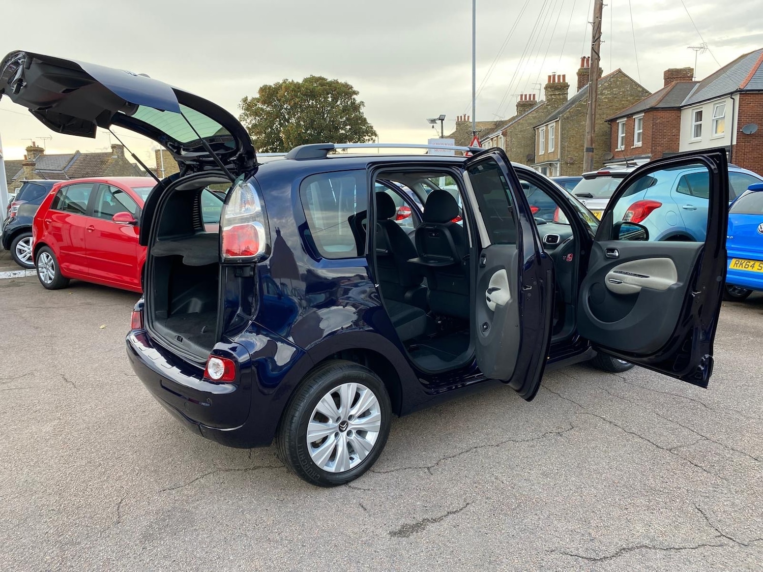 Used Citroen C3 Picasso 2014 for sale - 76030821: Photo 19