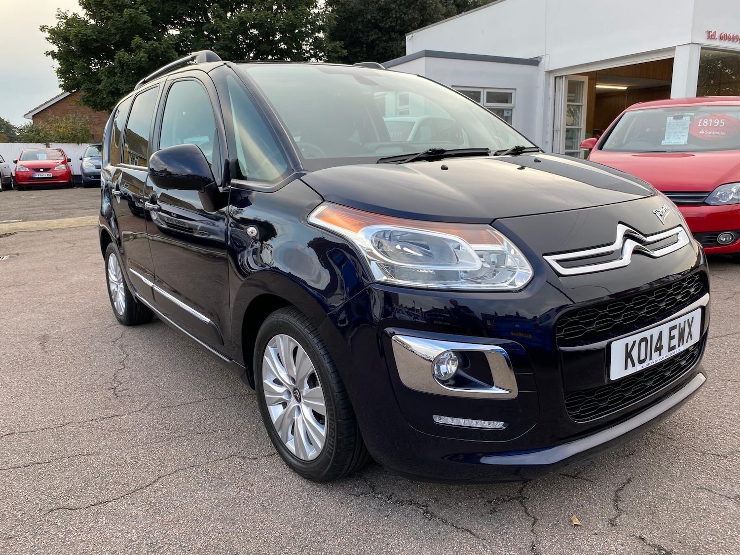 Used Citroen C3 Picasso 2014 for sale - 76030821: Photo 6