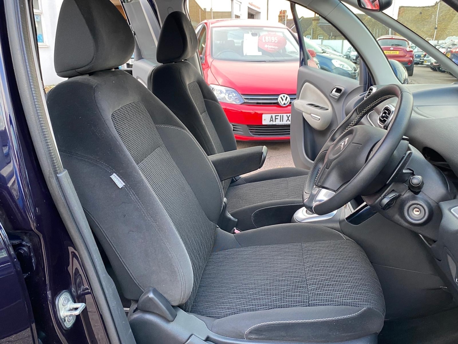 Used Citroen C3 Picasso 2014 for sale - 76030821: Photo 8
