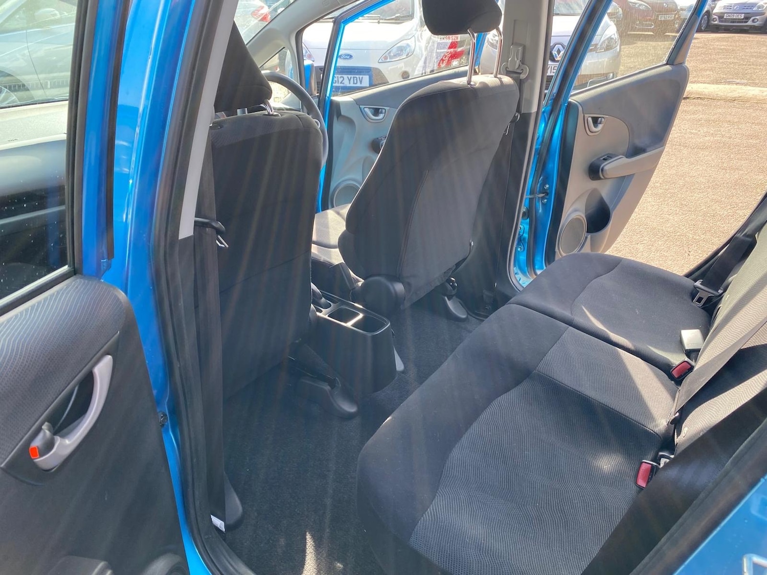 Used Honda Jazz 2009 for sale - 78025098: Photo 17