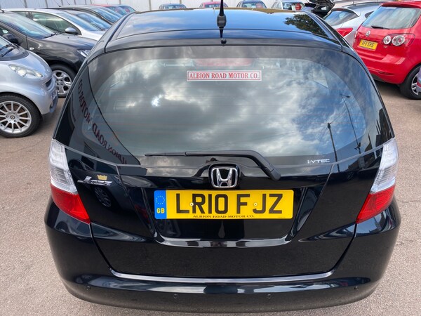 Used Honda Jazz 2010 for sale - 75173565: Photo 15